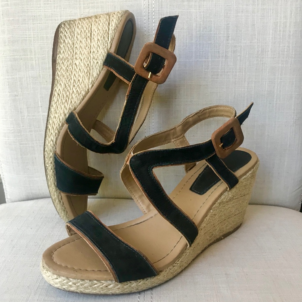 Klub Nico Wedge